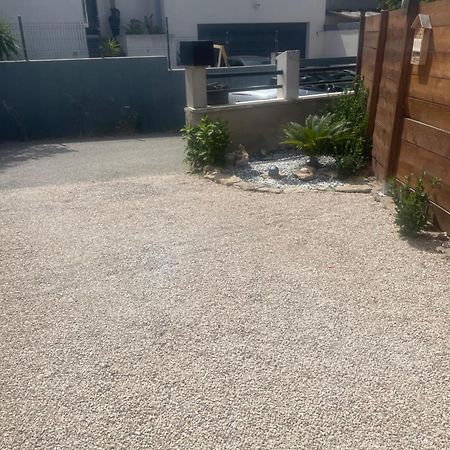 Gites Chez Stephanie Au Calme Martigues Exteriör bild